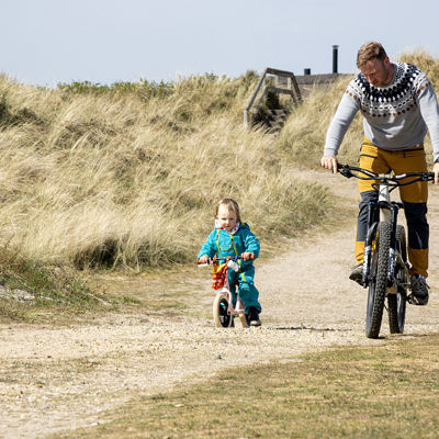 Vejers Strand Camping Pladsen Cykel Far Barn